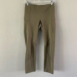 Athleta Mesh Contender Capri Leggings